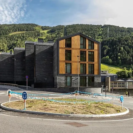 Luxury Mountain In Andorra Acces To Pool Sauna And Gym Near To Hikes L By Bonesvacances * El Tarter